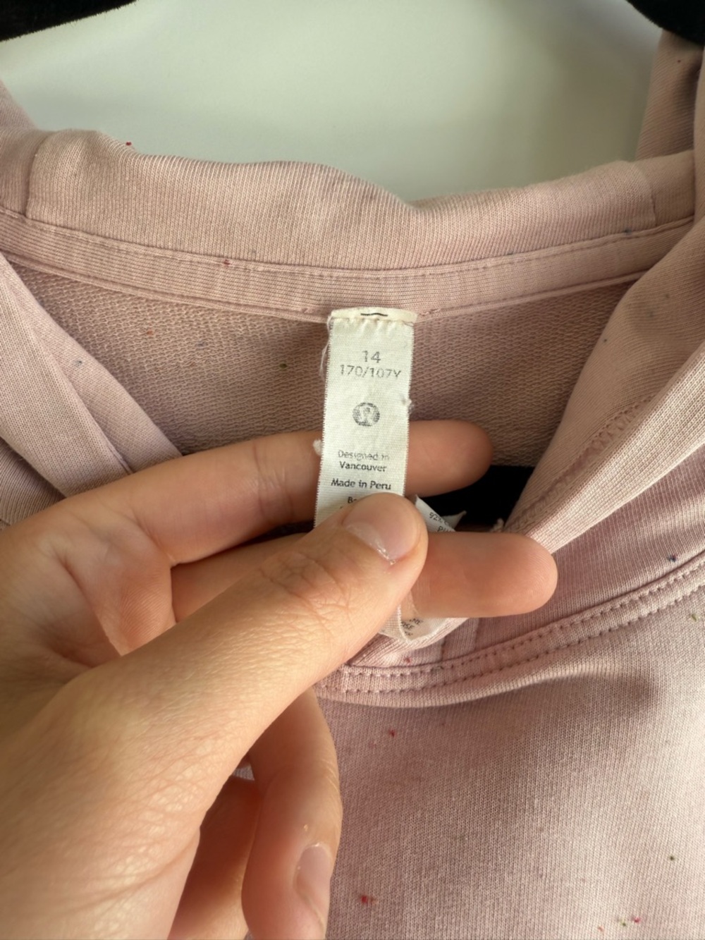 Lululemon LA Back in Action Hoodie Size 14 - Picture 4 of 6
